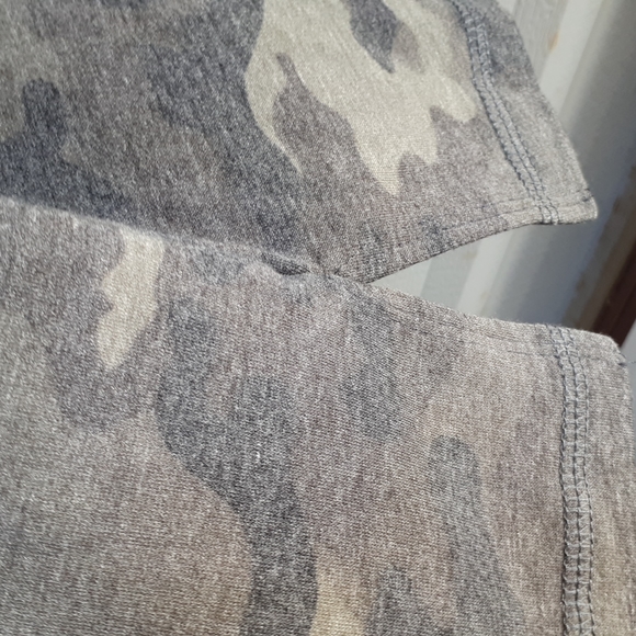 Pebble and Stone ladies top L - Picture 5 of 8